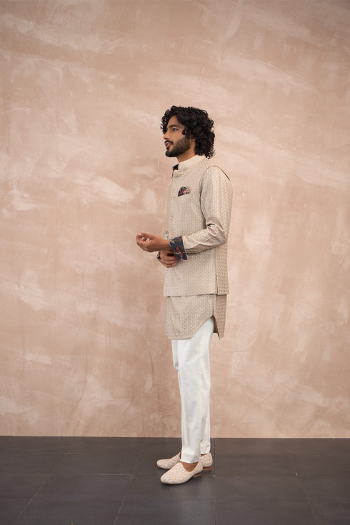 Inara Motif Nehru Jacket Set